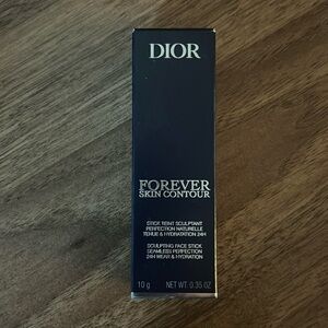 NIB Dior Forever Skin Contour in 02 ‘Tan’